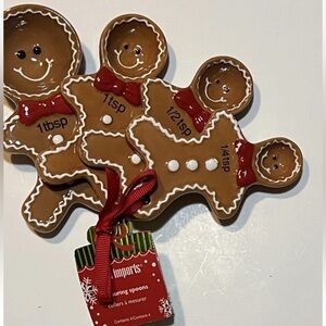Pier 1 Imports Set of 4 Ceramic Christmas Gingerbread Man Measuring Spoons